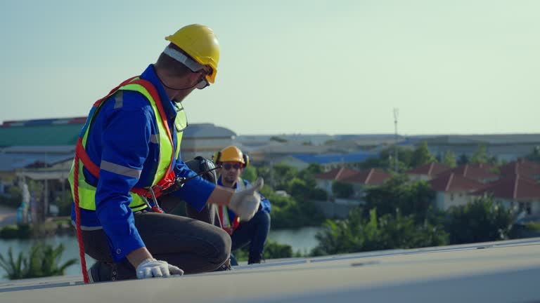 Best Roof Leak Repair  in Pemberwick, CT